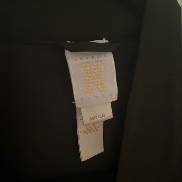 Savage X Fenty Short Satin Robe M/L - Picture 4 of 4